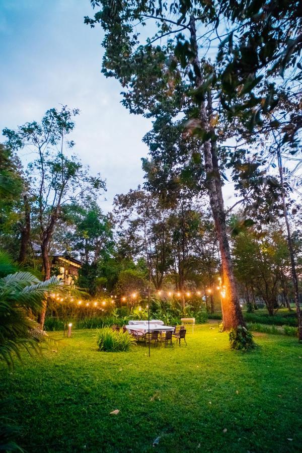 The River Resort Champasak Bagian luar foto