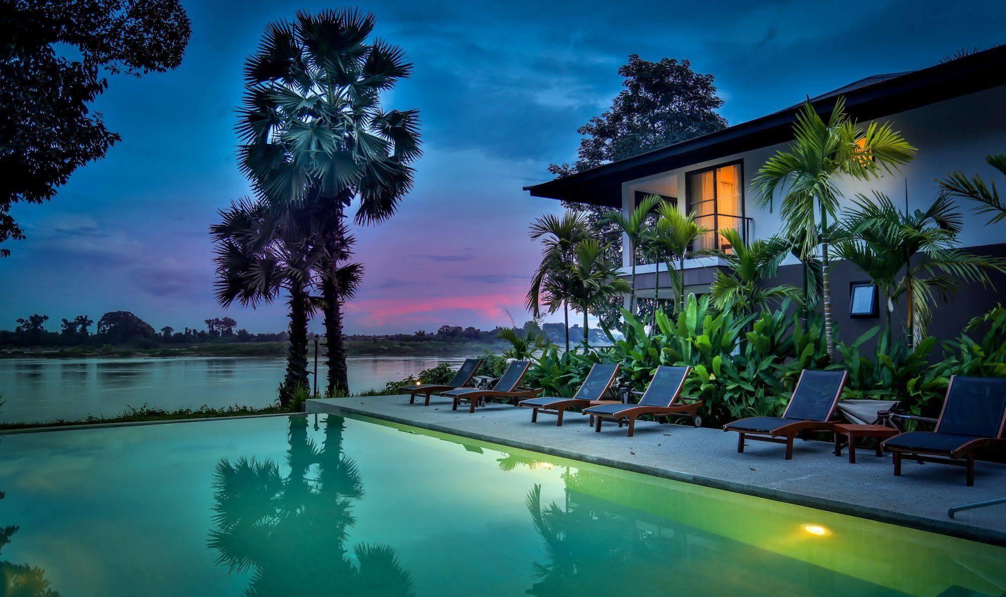 The River Resort Champasak Bagian luar foto