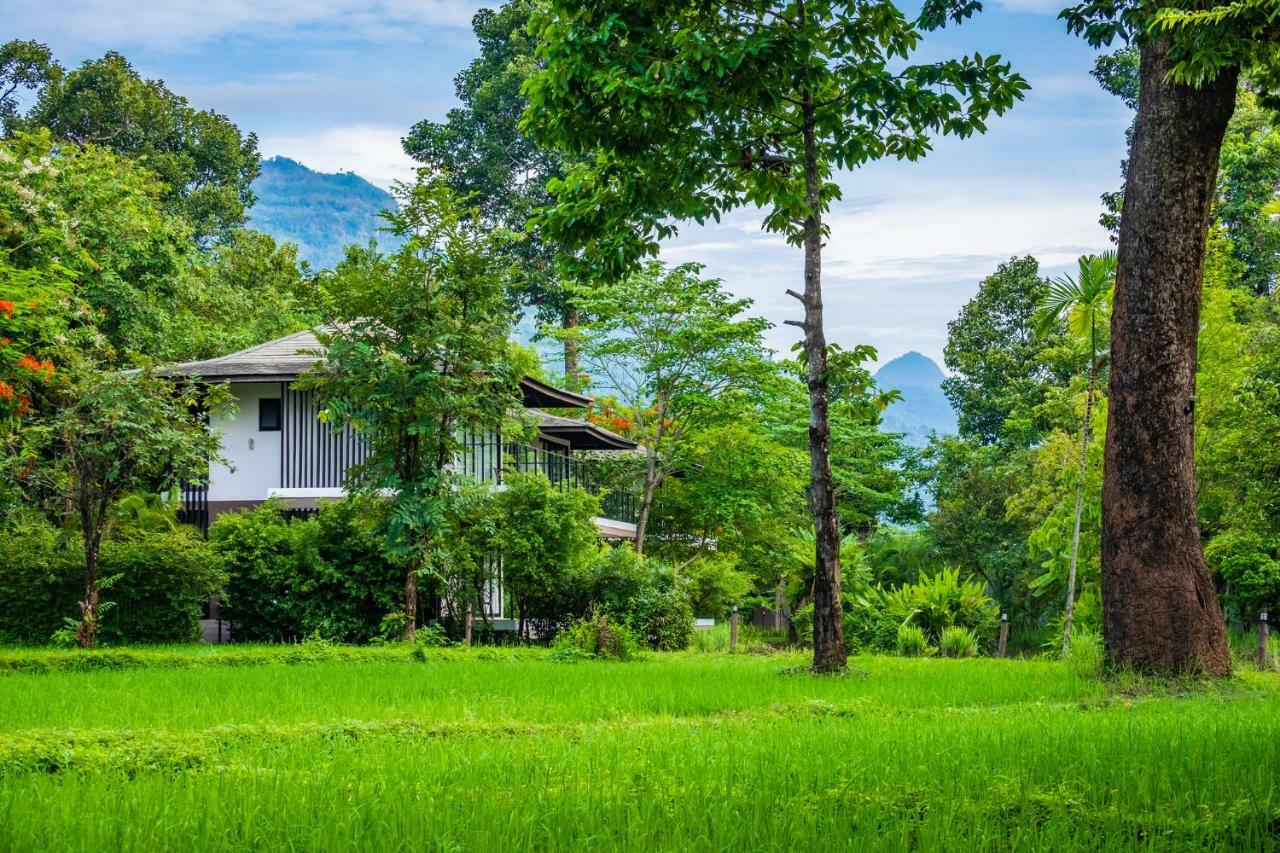 The River Resort Champasak Bagian luar foto